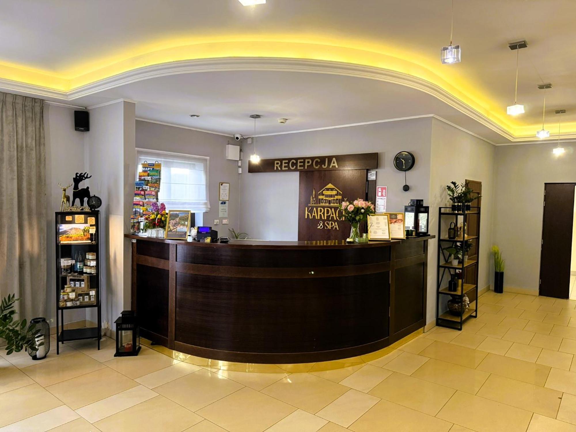 קרפאז' Karpacki & Spa - Blisko Wyciagu, Restauracja, Sala Zabaw, Bar 24H (Adults Only) מראה חיצוני תמונה
